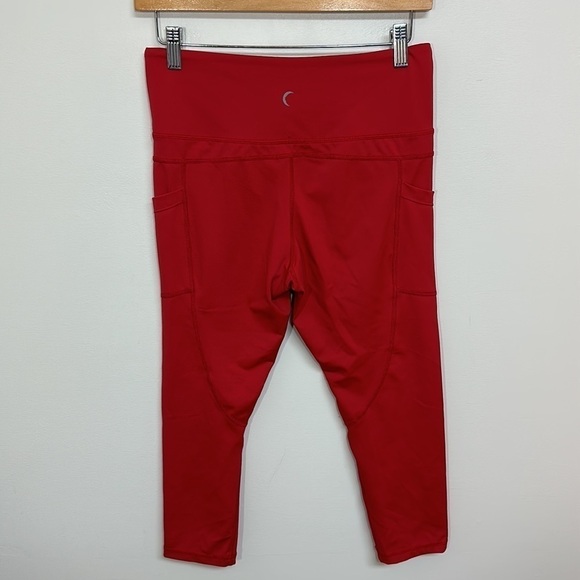 Zyia Ascend High Rise Crop Leggings Red Size 8-10 - Picture 5 of 7